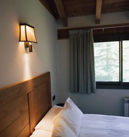 Apartaments I Bungalows Camping L'Orri Del Pallars Ribera de Montardit Buitenkant foto